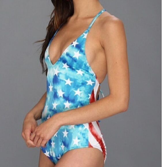 Billabong Stars and Stripes One Piece - Picture 1 of 6
